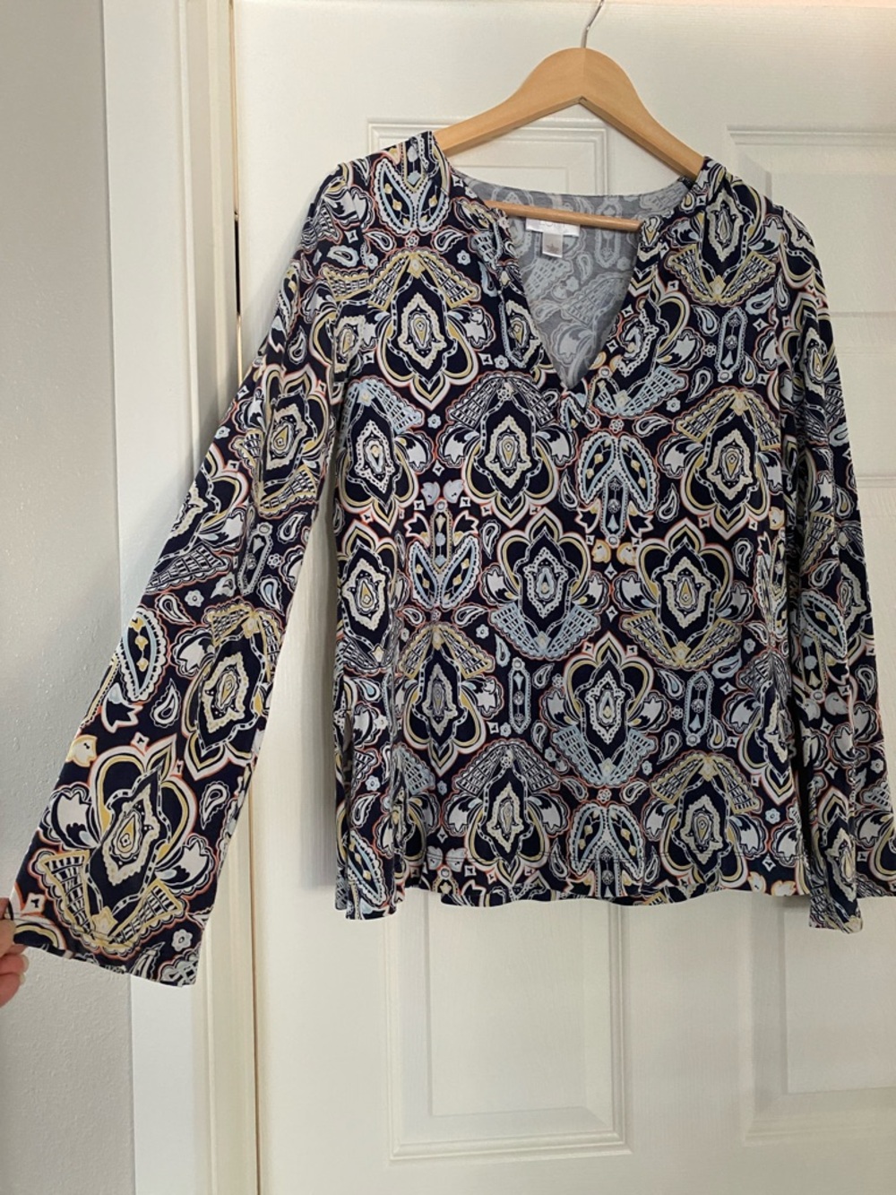 LOFT Long Sleeve Paisley V-Neck Tunic - Navy, White, Cream